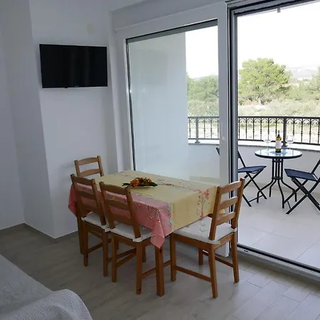 Ana, Sibenik - Apartman Brodarica (Sibenik-Knin)