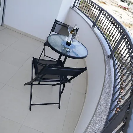 Ana, Sibenik - Brodarica (Sibenik-Knin)