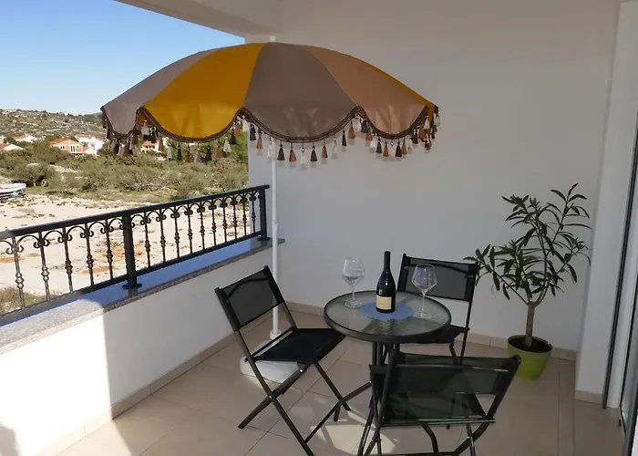 Apartment Ana, Sibenik - *