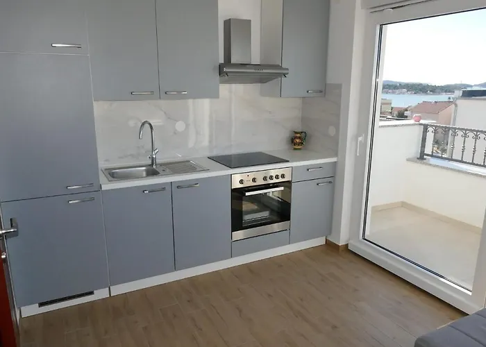 Ana, Sibenik - דירה