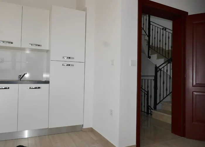 Ana, Sibenik - דירה